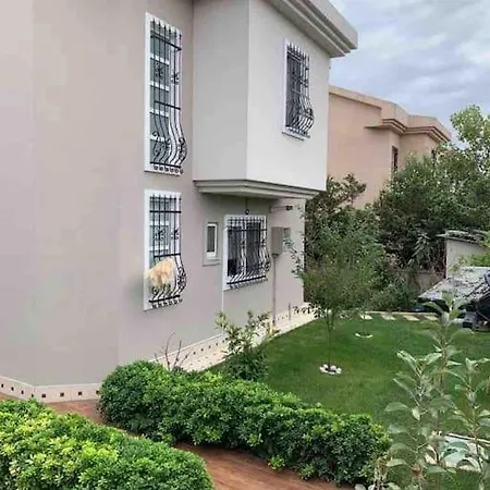 Villa Kumbaba'da Oezel Havuz Tamamen Muestakil